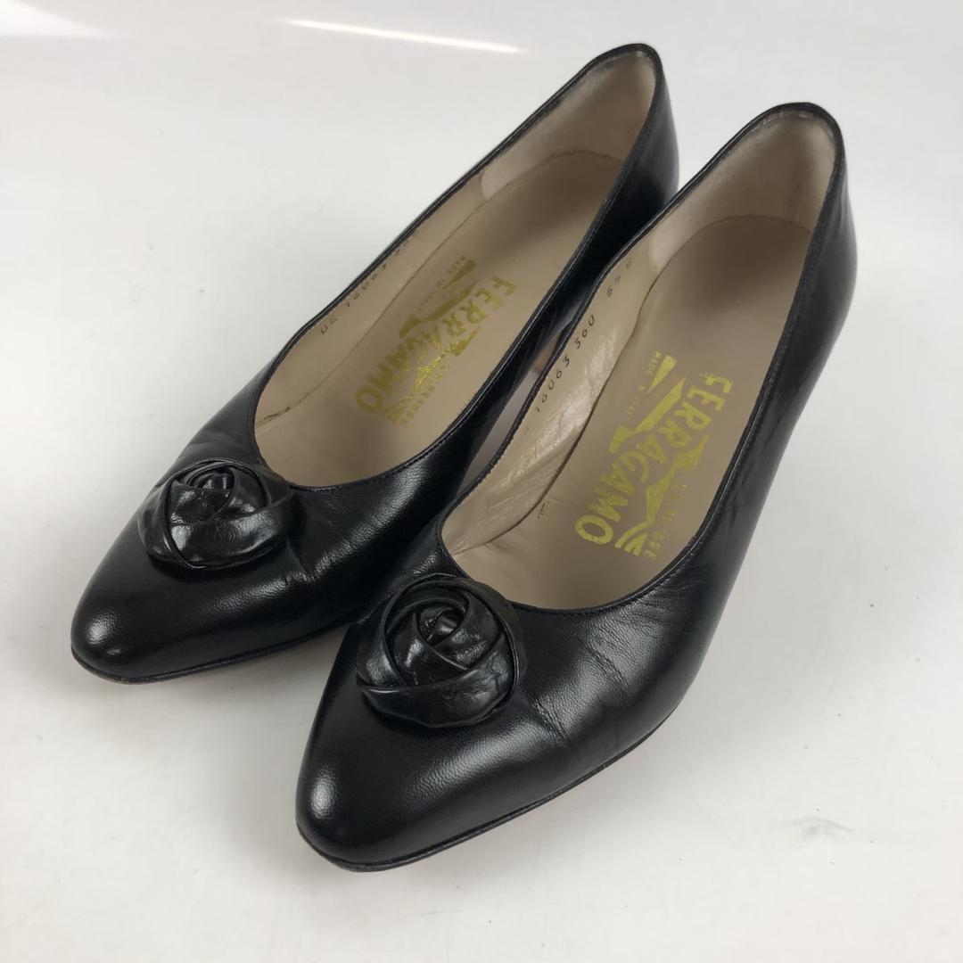 Salvatore Ferragamo サルヴァトーレ フェラガモ パンプス Salvatore Ferragamo サルヴァトーレ フェラガモ パンプス
