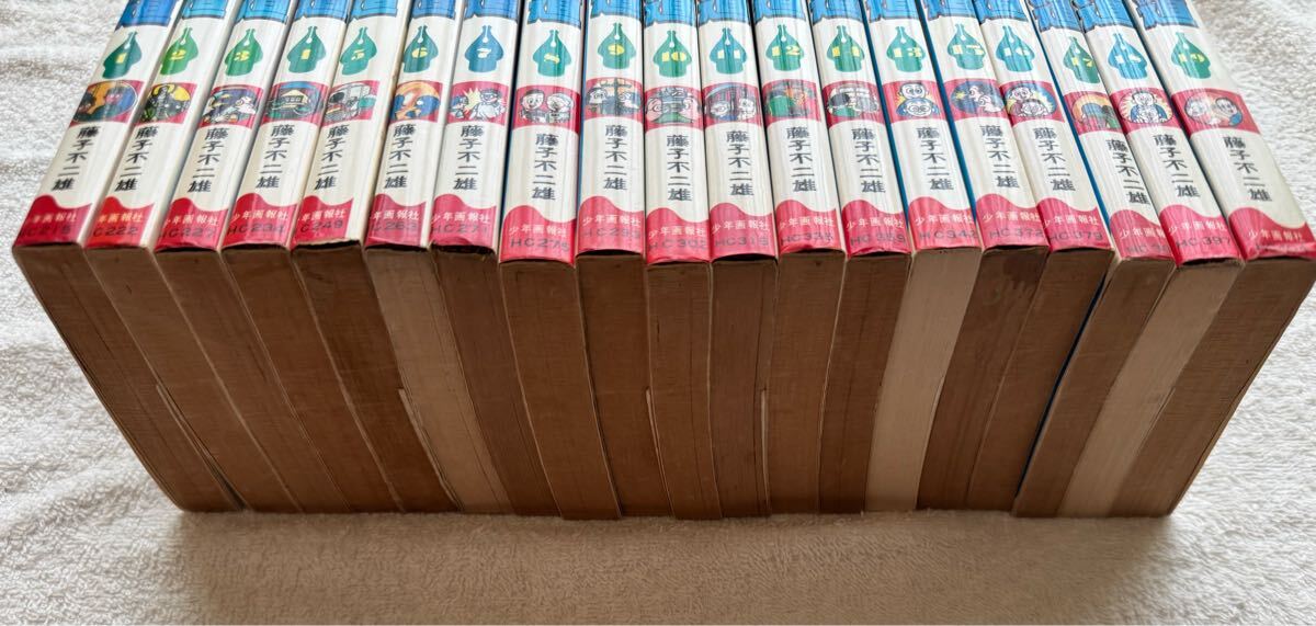 まんが道 全19巻セット 4巻〜19巻は初版 藤子不二雄 全巻 ヒット まんが道 全19巻セット 4巻〜19巻は初版 藤子不二雄 全巻 ヒット