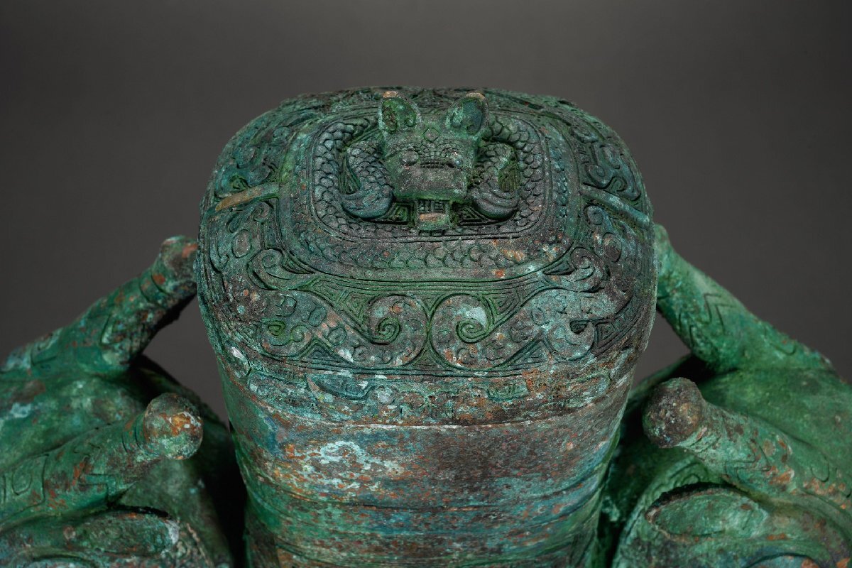 安】漢時代 青銅器 獣面紋犠尊 中国古美術 古置物 古擺件 古董品 安】漢時代 青銅器 獣面紋犠尊 中国古美術 古置物 古擺件 古董品