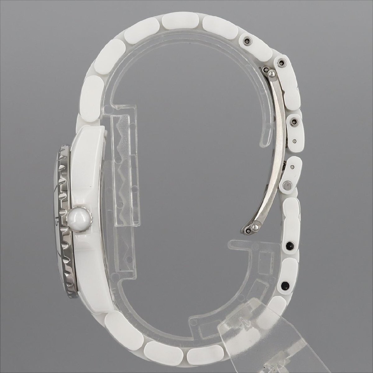 シャネル J12 33mmセラミック H0968 セラミック クォーツ