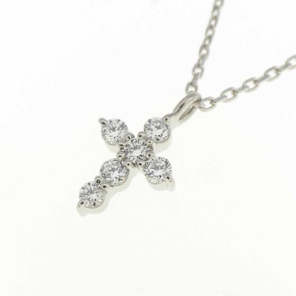 Vendome Cross бриллиантовое колье 