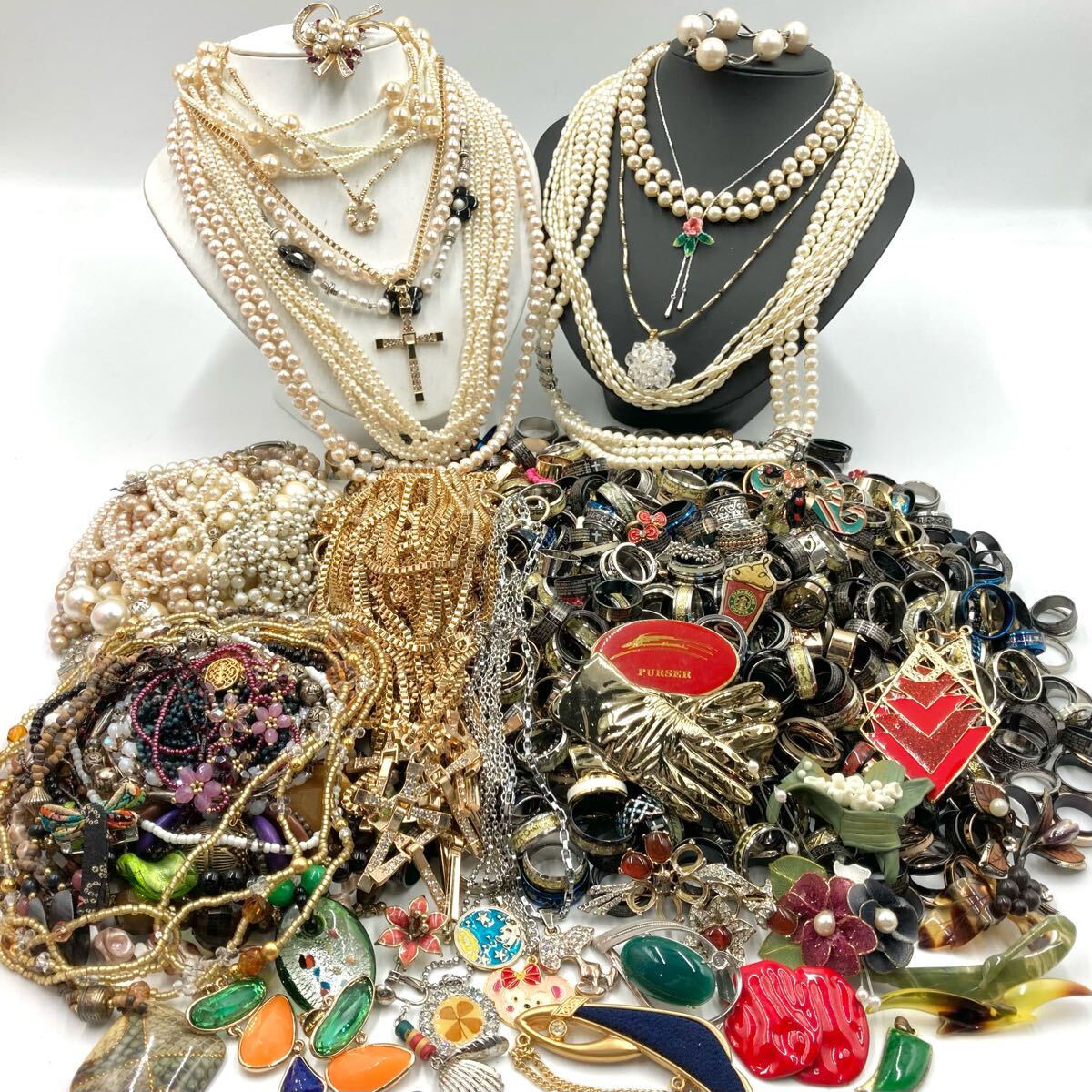 大量!!silver入り!!◯アクセサリー&リングおまとめ◯a 約5036g 大量!!silver入り!!◯アクセサリー&リングおまとめ◯a 約5036g