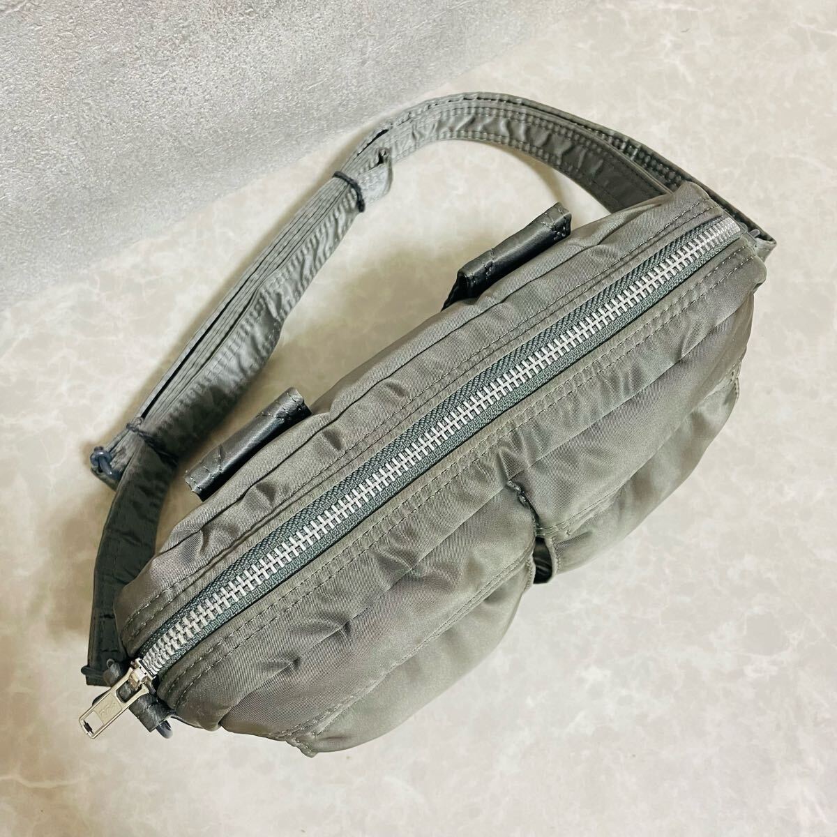送料無料 ほぼ未使用 超美品 吉田カバン PORTER ポーター 送料無料 ほぼ未使用 超美品 吉田カバン PORTER ポーター