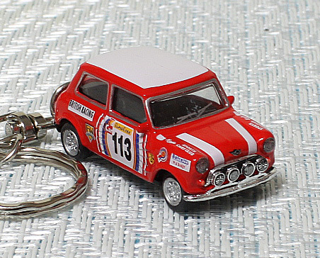 ★☆MINI☆MINI COOPER☆ミニクーパー☆オースチン ミニ☆レッド/ホワイト☆ミニカー☆キーホルダー・アクセサリー☆★_画像1