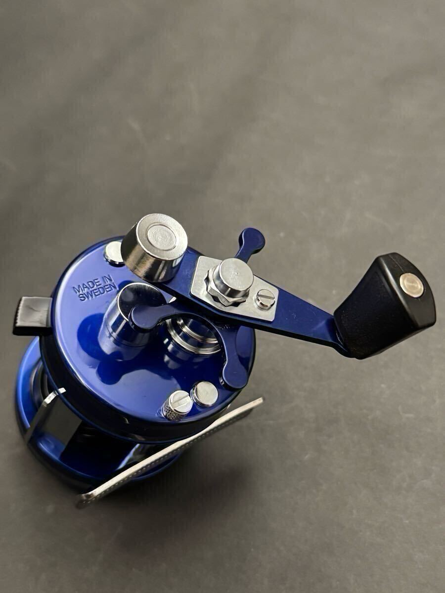 新品未使用品】Abuアンバサダー1500C( Blue)超希少品!(アブ 新品未使用品】Abuアンバサダー1500C( Blue)超希少品!(アブ
