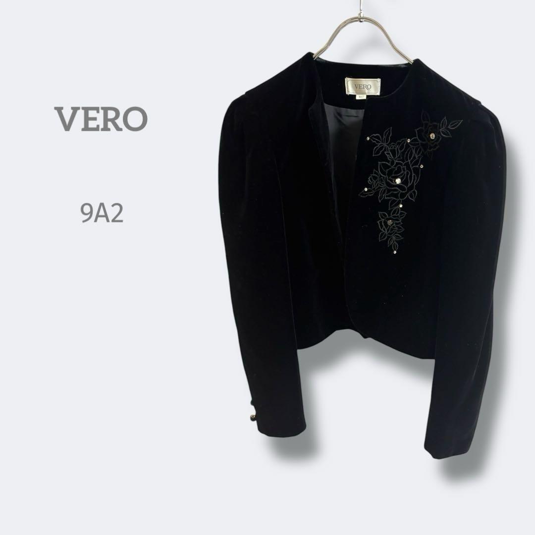 2963ヴェロ【M】ベルベットジャケット　花柄刺繍 ボタンレス　ベロア_画像1