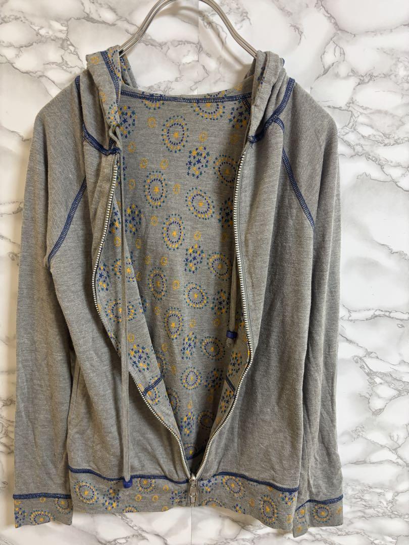 3314フード付きグレーパーカー　裾マーブル柄　ジップジャンパー　コットン_画像6