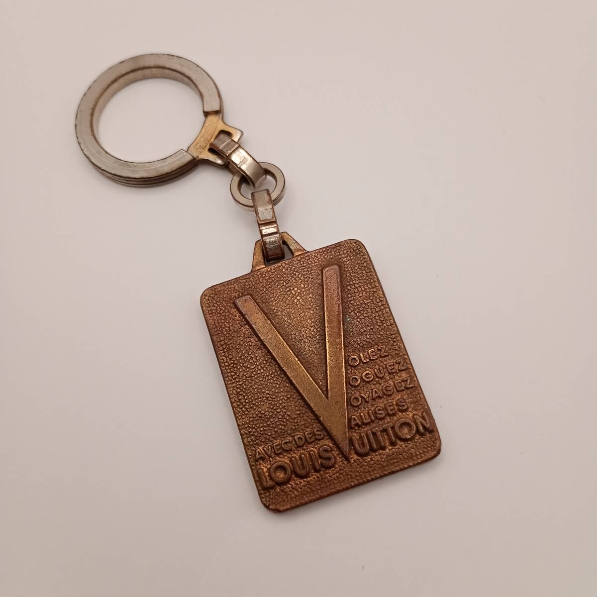LOUIS VUITTON ルイヴィトン ヴィンテージキーホルダー|Yahoo LOUIS VUITTON ルイヴィトン ヴィンテージキーホルダー|Yahoo