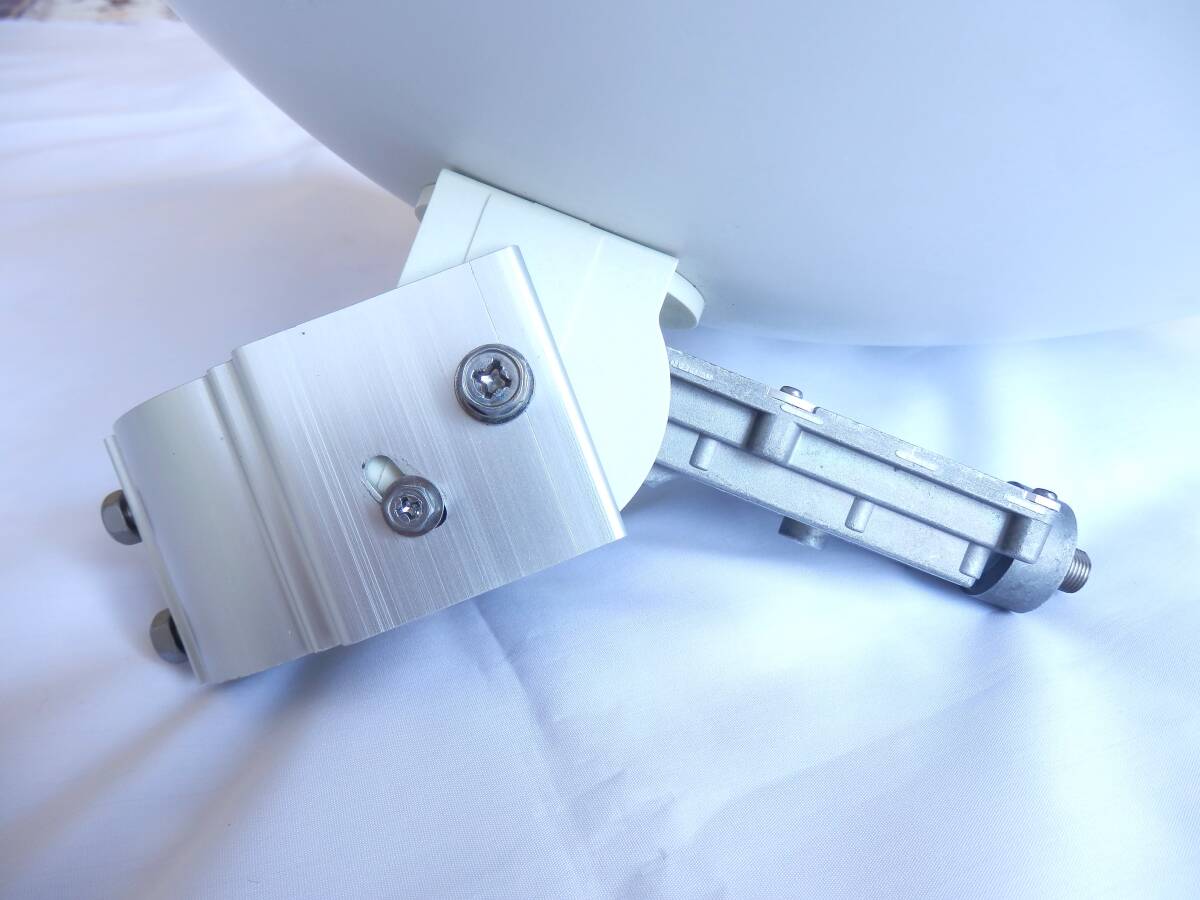 TDK センターフィード型BSアンテナ BS-TA352 