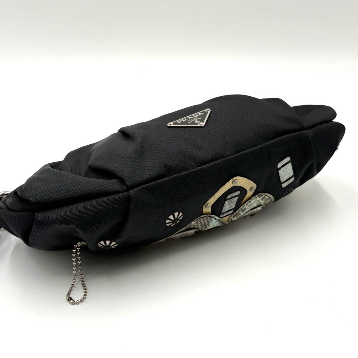 1円/極美品○PRADA プラダ 三角ロゴプレート 装飾 ナイロン 1円/極美品○PRADA プラダ 三角ロゴプレート 装飾 ナイロン
