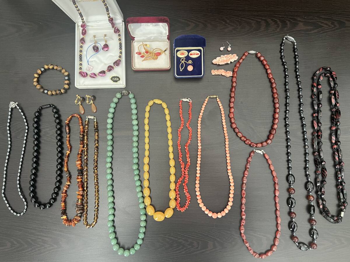 天然石 アクセサリー ネックレス など K18入り まとめ売り 珊瑚 天然石 アクセサリー ネックレス など K18入り まとめ売り 珊瑚