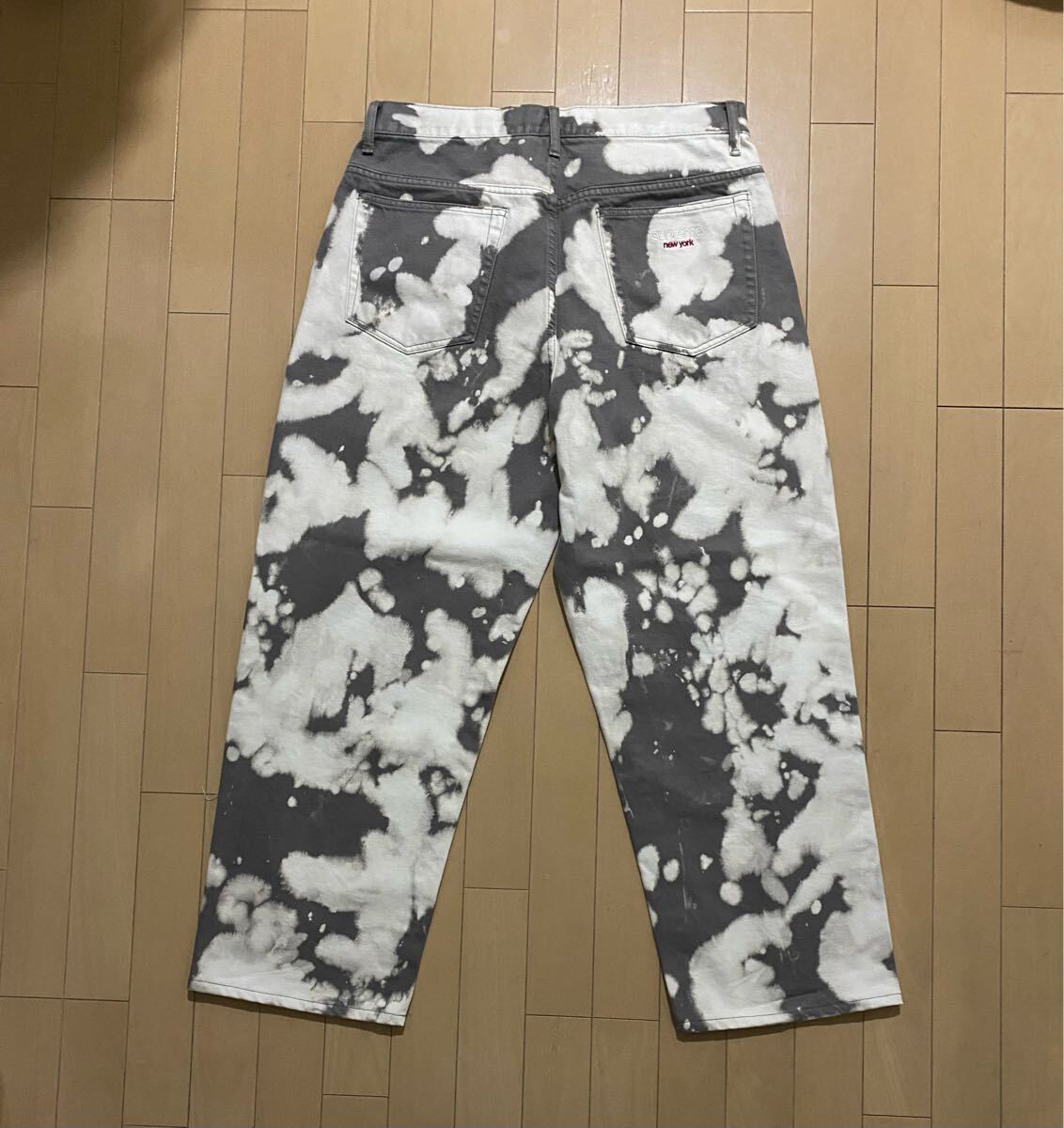 Supreme Baggy Jean Bleached 32インチ シュプリーム バギー Supreme Baggy Jean Bleached 32インチ シュプリーム バギー