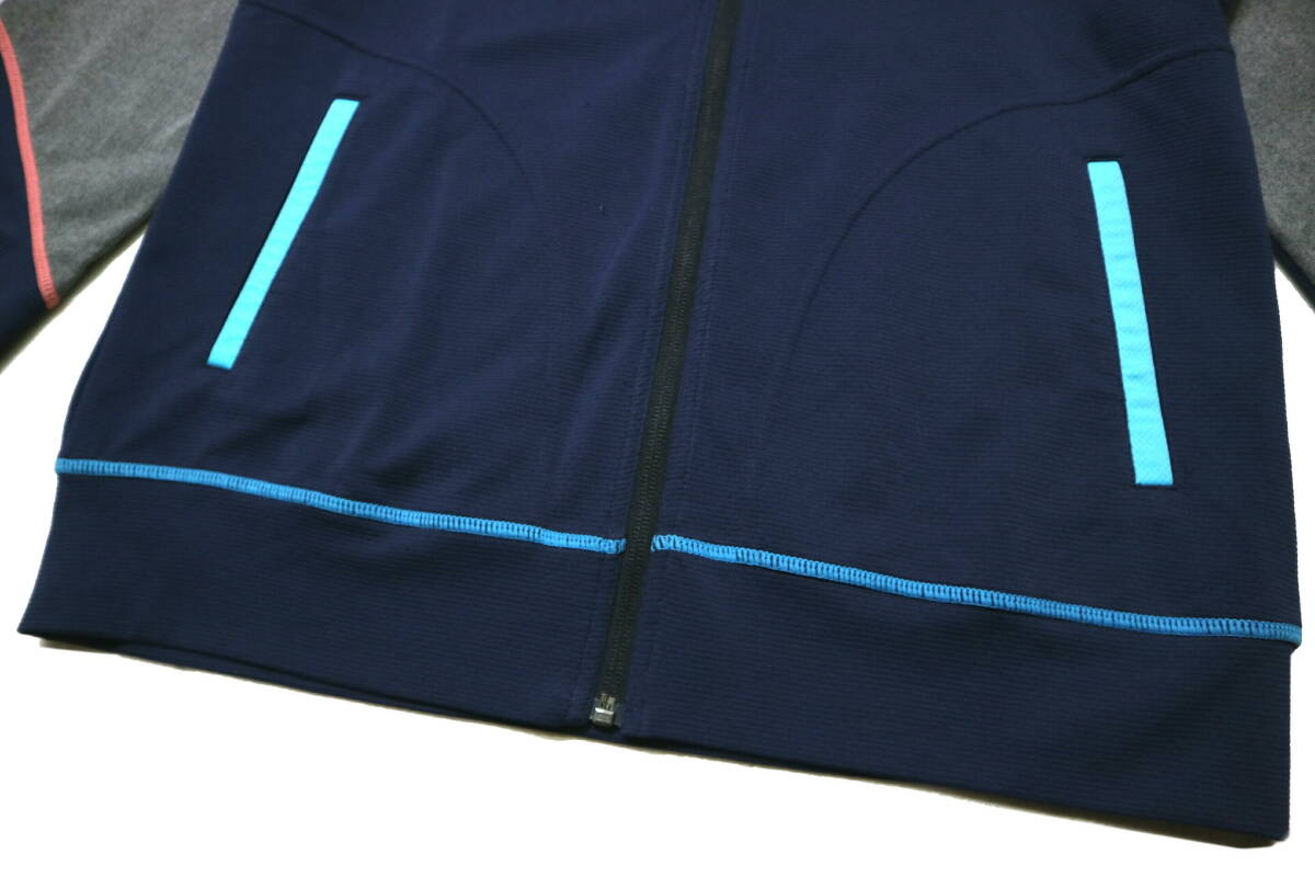 訳あり（少しあたり）/良好！◆UMBRO アンブロ UCA2648W ドライジャージ ジップパーカ◆女性Oサイズ（胸囲89、身長170表記）_画像4