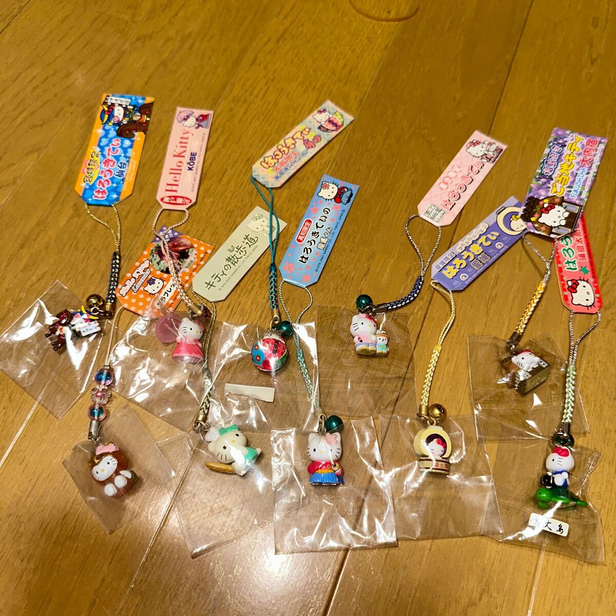 サンリオ ハローキティ ご当地キティ キーホルダー ストラップ サンリオ ハローキティ ご当地キティ キーホルダー ストラップ
