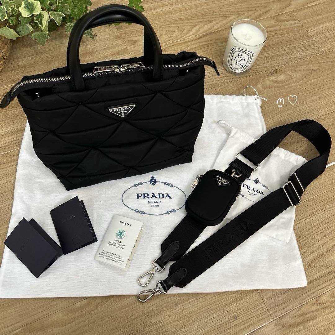 送料無料 プラダ ミニパデッド Re-Nylon トートバッグ 斜めがけ 送料無料 プラダ ミニパデッド Re-Nylon トートバッグ 斜めがけ