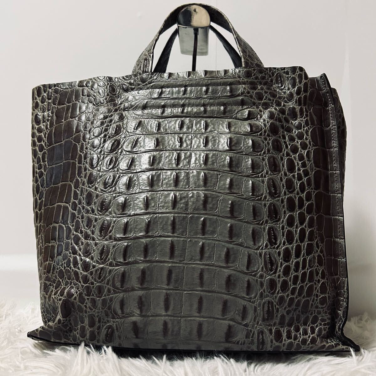 美品 入手困難 FURLA フルラ トートバッグ ハンドバッグ 美品 入手困難 FURLA フルラ トートバッグ ハンドバッグ
