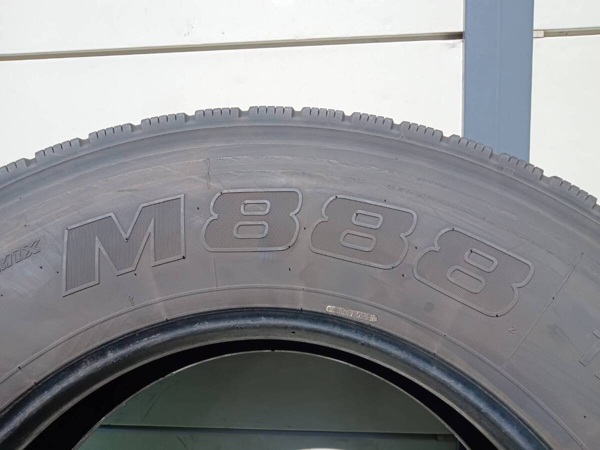 * остаток паз примерно 9.5-10.5mm*22 год производства * Bridgestone M888 275/80R22.5 151/148J Mix шина 4 шт. комплект B677