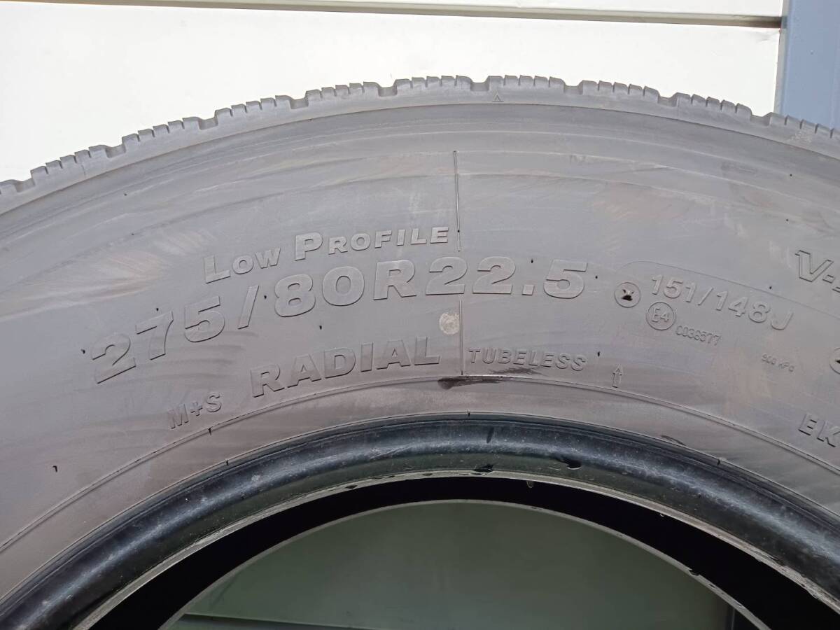* остаток паз примерно 9.5-10.5mm*22 год производства * Bridgestone M888 275/80R22.5 151/148J Mix шина 4 шт. комплект B677
