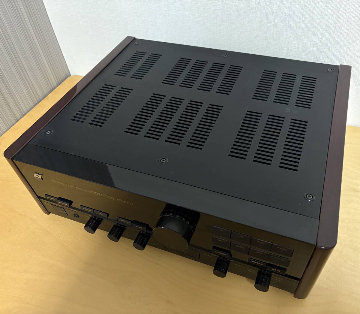 サンスイ プリメインアンプ SANSUI AU-α907i MOS Limited 限定 サンスイ プリメインアンプ SANSUI AU-α907i MOS Limited 限定