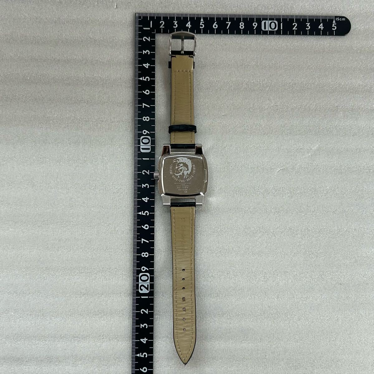 1000円〜 DIESEL 腕時計 稼働品 ディーゼル DZ-1089 ステンレス 1000円〜 DIESEL 腕時計 稼働品 ディーゼル DZ-1089 ステンレス