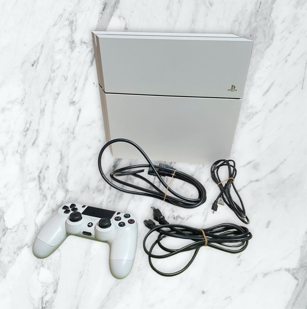 1円スタート ソニー PS4 PlayStation4 ホワイト CUH-1100A 1円スタート ソニー PS4 PlayStation4 ホワイト CUH-1100A