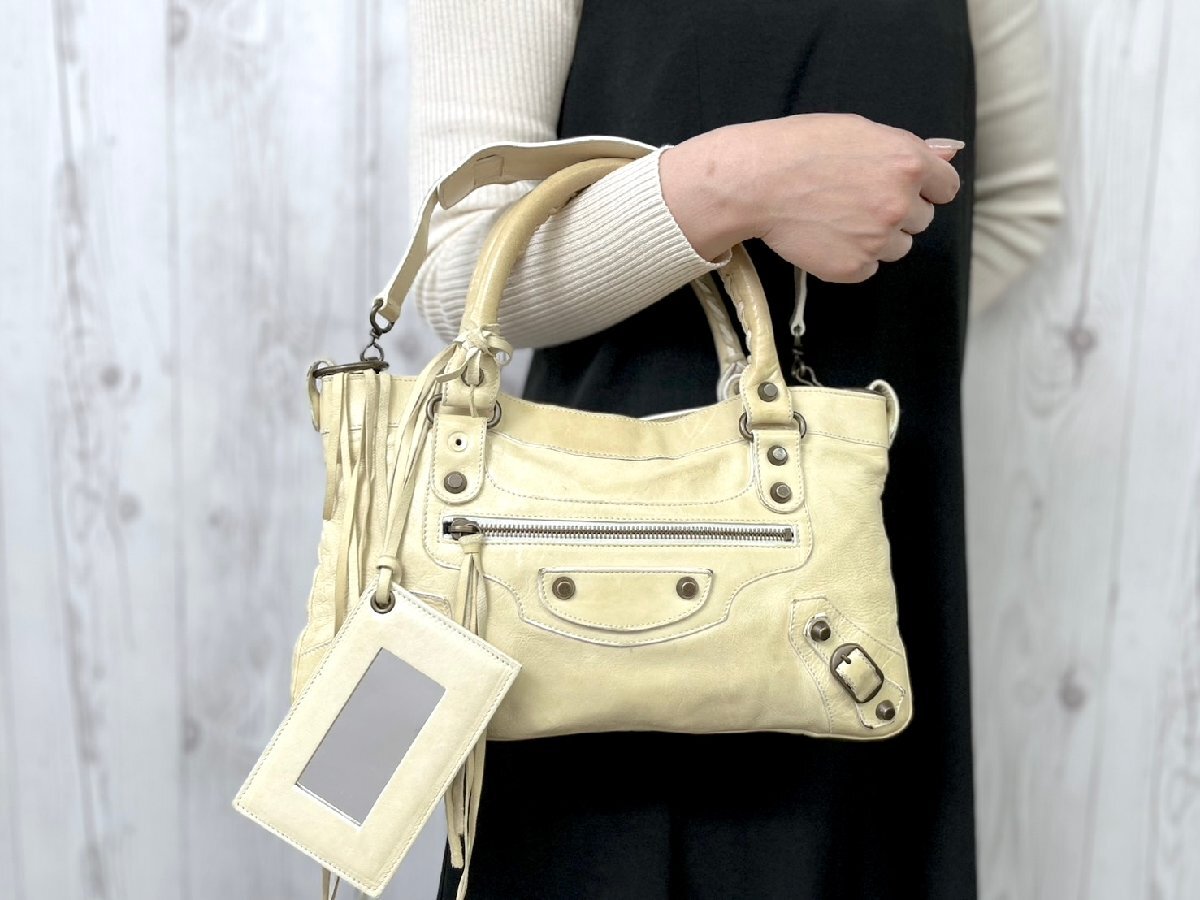 BALENCIAGA バレンシアガ ザ・ファースト ハンドバッグ BALENCIAGA バレンシアガ ザ・ファースト ハンドバッグ