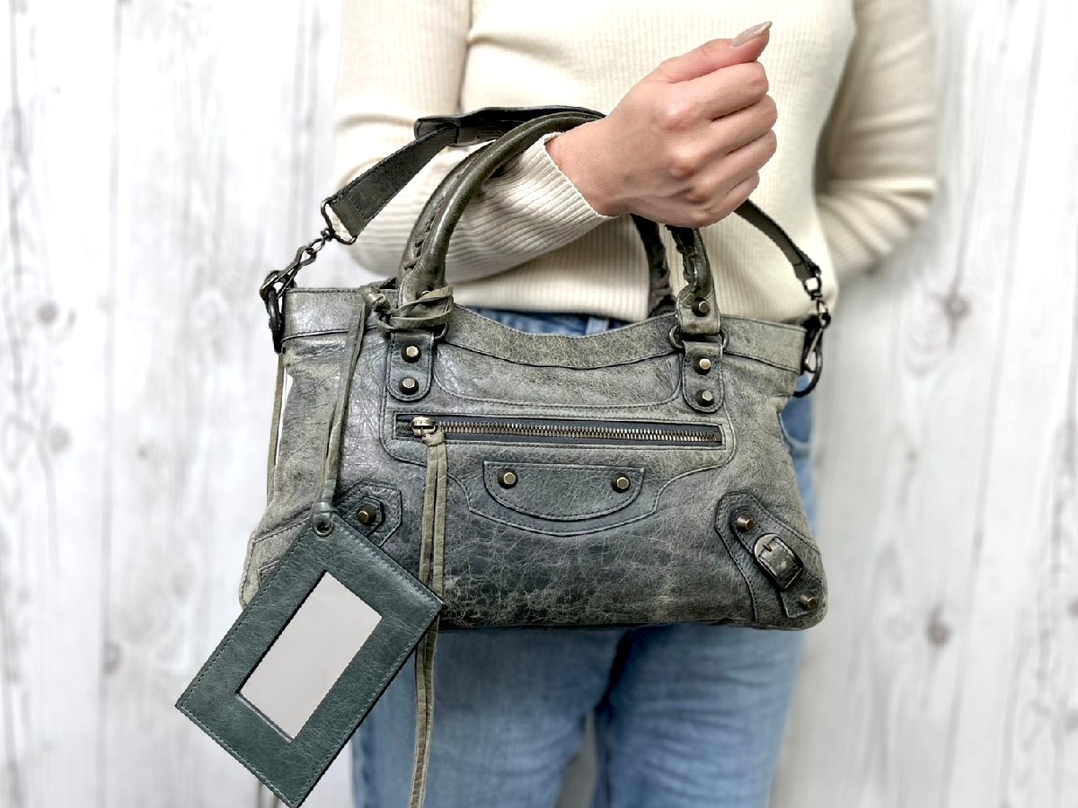BALENCIAGA バレンシアガ ザ・ファースト ハンドバッグ BALENCIAGA バレンシアガ ザ・ファースト ハンドバッグ