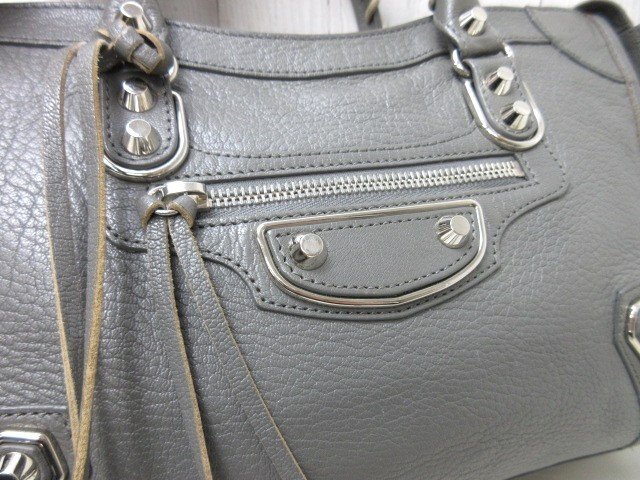 極美品 BALENCIAGA バレンシアガ ザ・シティ ハンドバッグ 極美品 BALENCIAGA バレンシアガ ザ・シティ ハンドバッグ