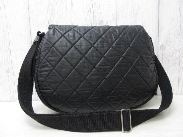 極美品 CHANEL シャネル コココクーン ココマーク ショルダー 極美品 CHANEL シャネル コココクーン ココマーク ショルダー