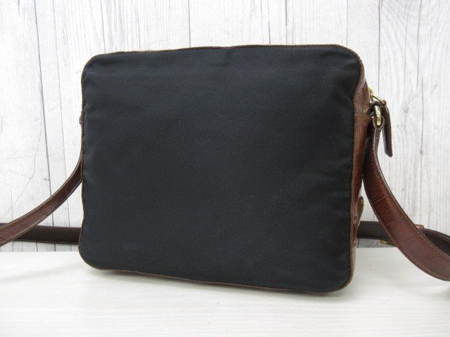 極美品 PRADA プラダ テスート デカ ロゴ ショルダーバッグ 極美品 PRADA プラダ テスート デカ ロゴ ショルダーバッグ