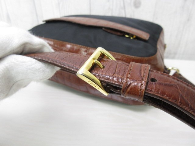 極美品 PRADA プラダ テスート デカ ロゴ ショルダーバッグ 極美品 PRADA プラダ テスート デカ ロゴ ショルダーバッグ
