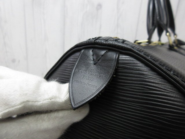 極美品 LOUIS VUITTON ルイヴィトン エピ キーポル55 ノワール 極美品 LOUIS VUITTON ルイヴィトン エピ キーポル55 ノワール