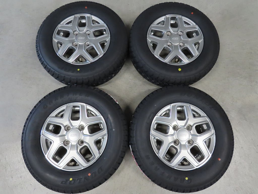 無限 MD5 145R12 6PR 4J+35PCD100 4H N-VAN