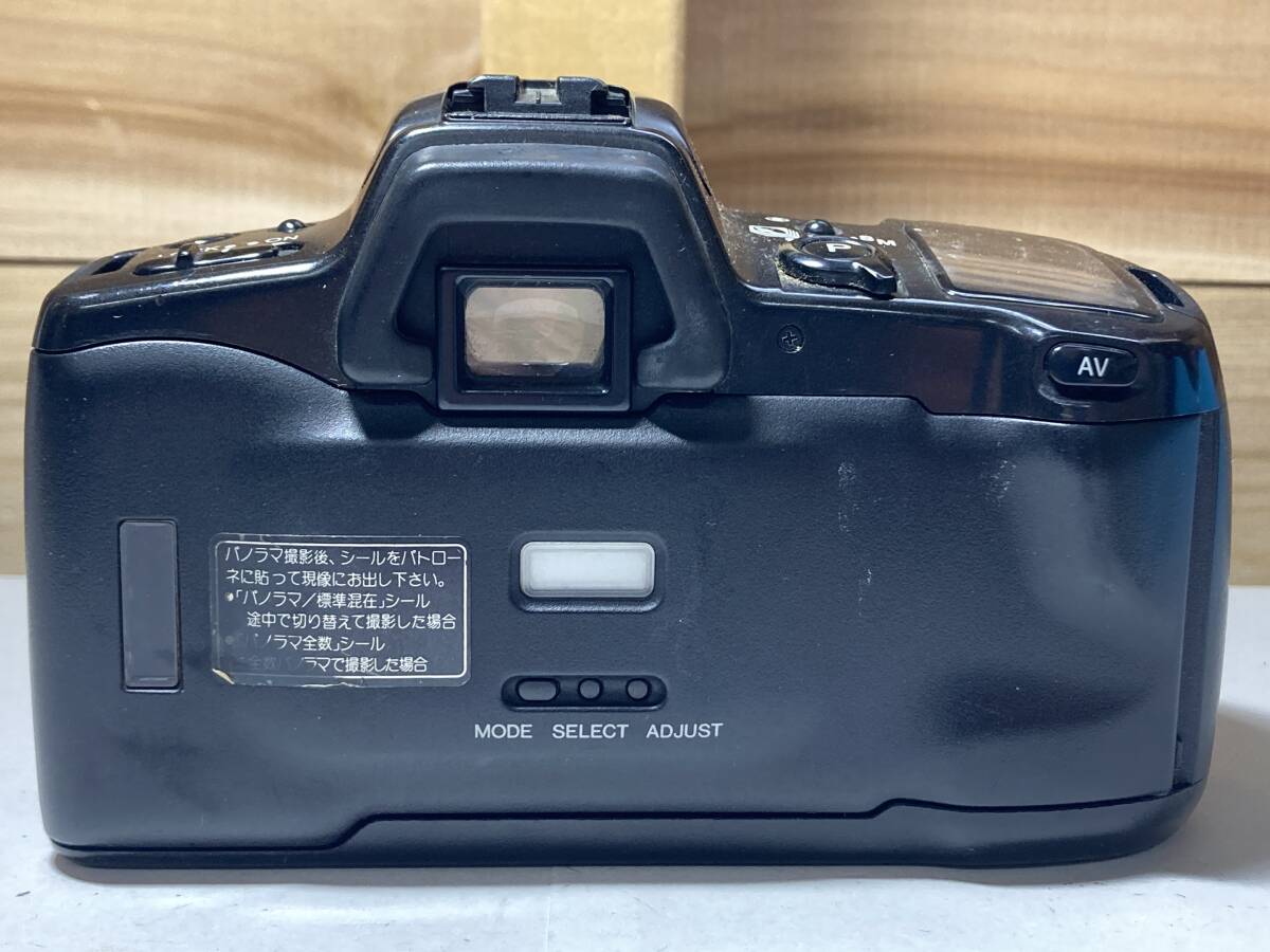 15230) MINOLTA 303si