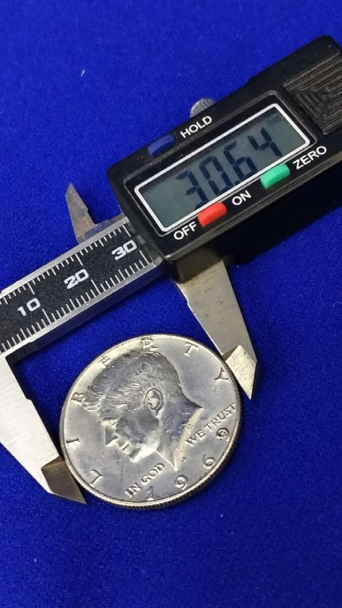 外国銀貨 アメリカ合衆国銀貨 USA 1964年&1969年 ケネディ 50 外国銀貨 アメリカ合衆国銀貨 USA 1964年&1969年 ケネディ 50