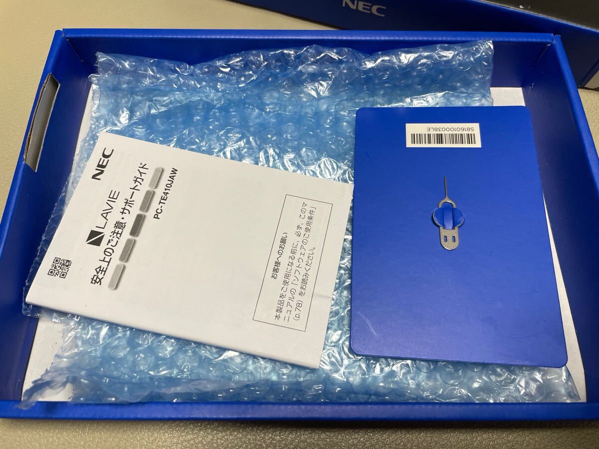 PC-TE410JAW(ホワイト) LAVIE Tab E Wi-Fiモデル 10.1型 美品　H3112