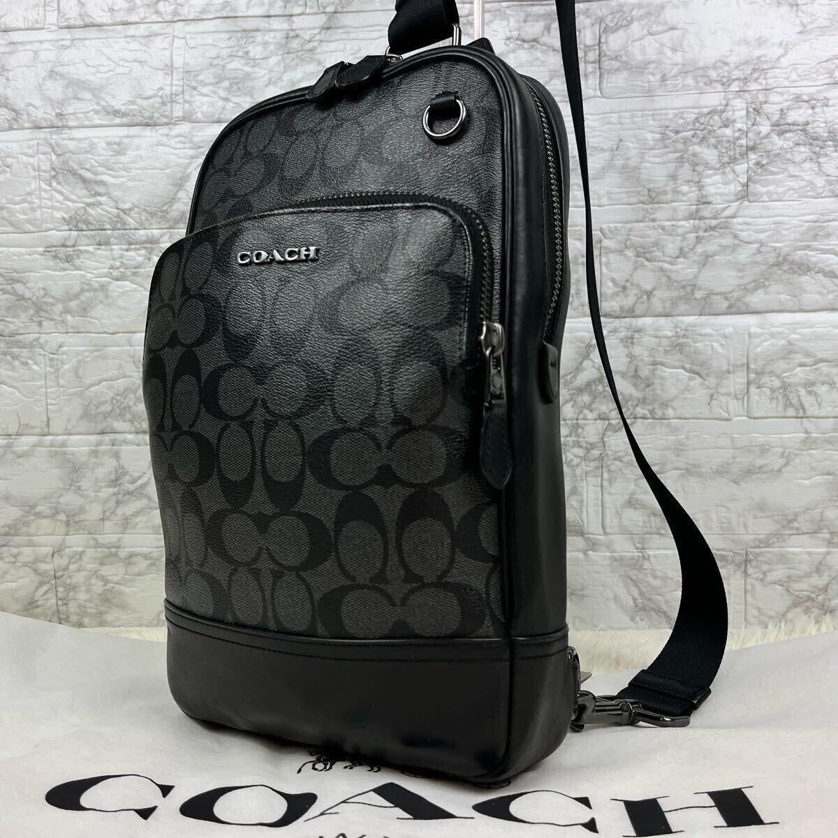 極美品/現行近】 COACH コーチ ボディバッグ グラハム 極美品/現行近】 COACH コーチ ボディバッグ グラハム