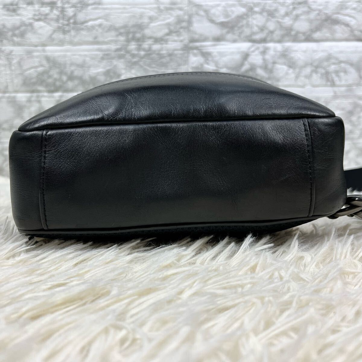 極美品/現行近】 COACH コーチ ボディバッグ グラハム 極美品/現行近】 COACH コーチ ボディバッグ グラハム