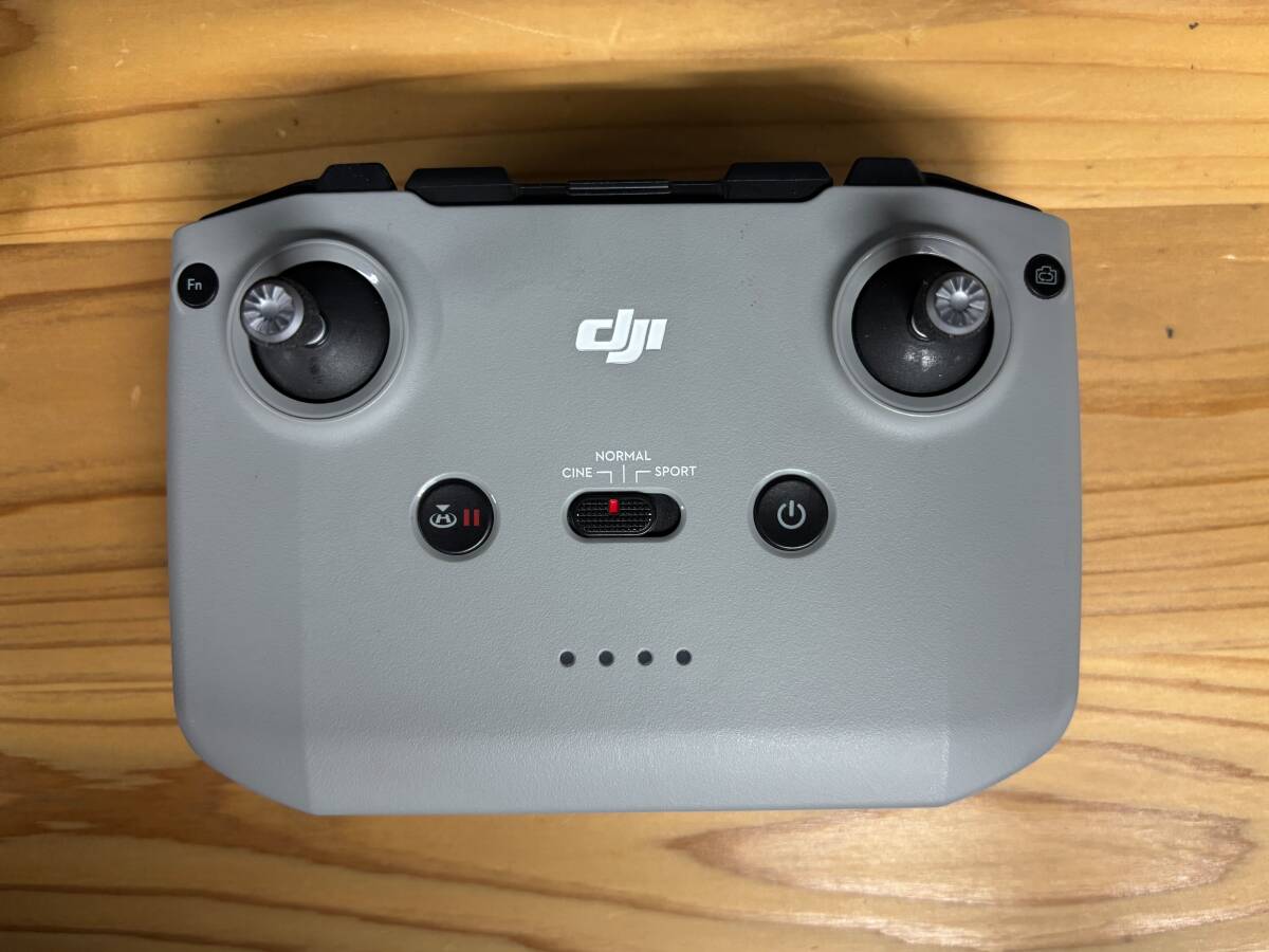 ☆値下げしました☆DJI RC-N1送信機中古☆DJI Mini2/Mini3/Mavic ☆値下げしました☆DJI RC-N1送信機中古☆DJI Mini2/Mini3/Mavic