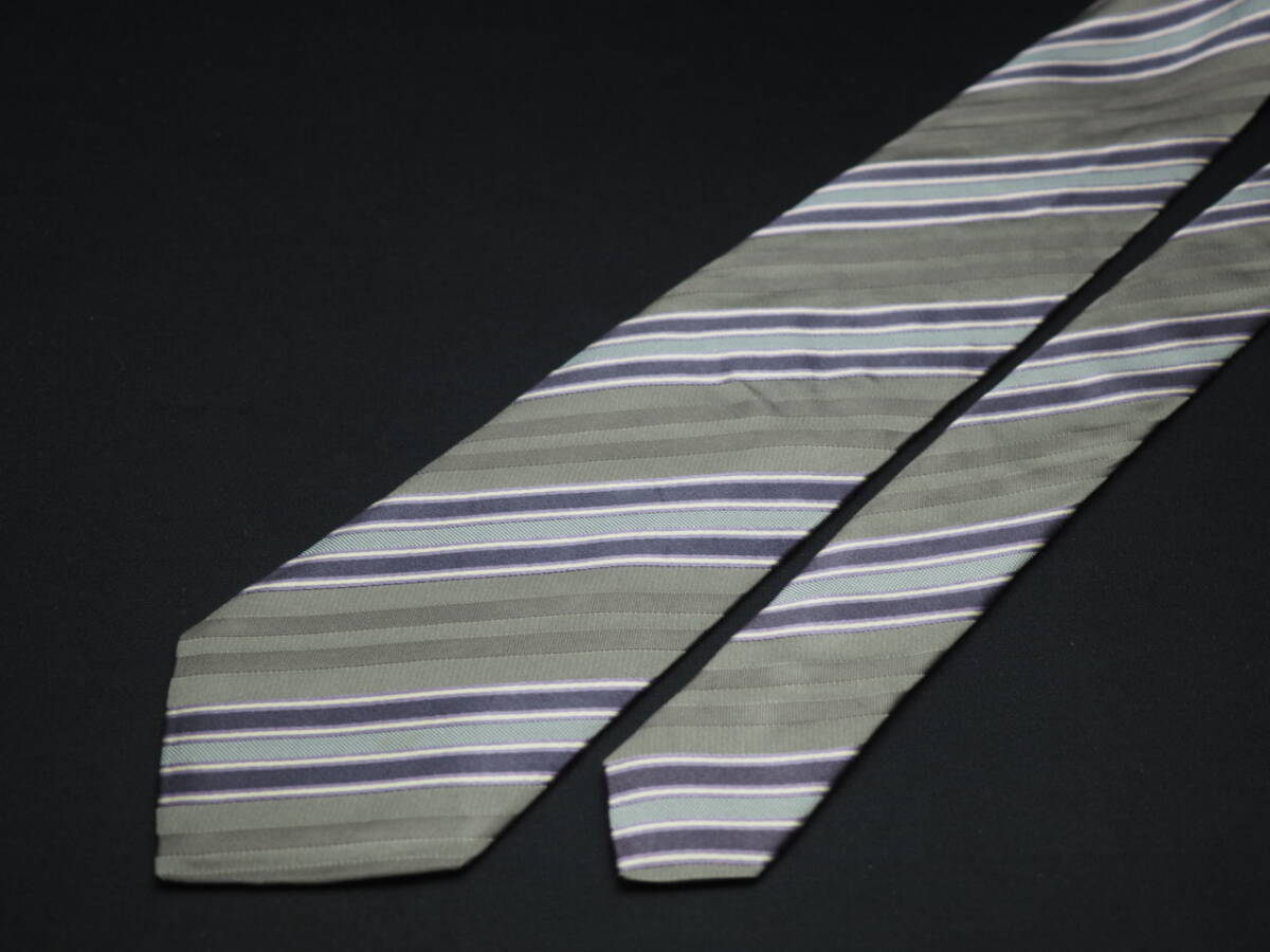 美品【GIORGIO ARMANI ジョルジオアルマーニ】 D2810 グレー系 SILK ブランド ネクタイ 古著 良品