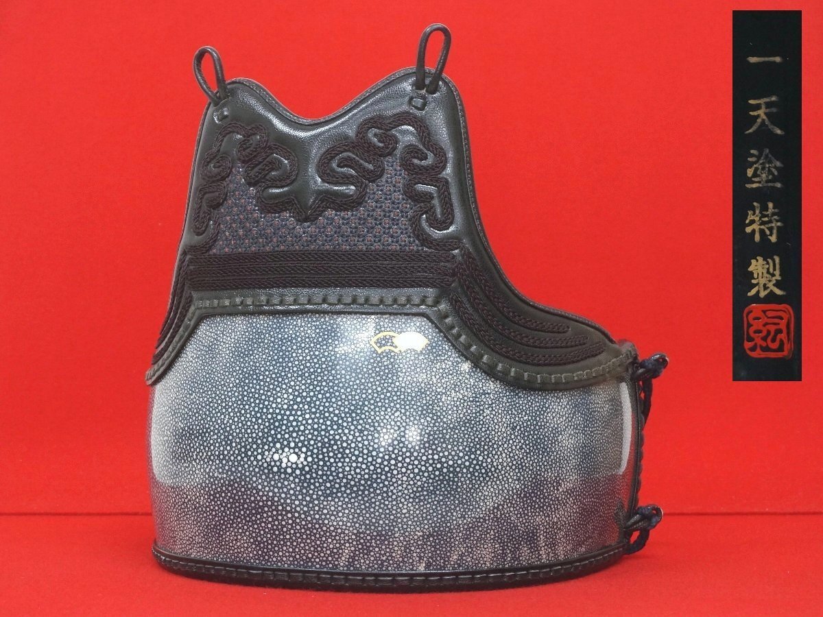 s9689◇胴単品◇竹胴60本立◇鮫胴台◇紺鮫胴◇一天塗特製◇三階 s9689◇胴単品◇竹胴60本立◇鮫胴台◇紺鮫胴◇一天塗特製◇三階