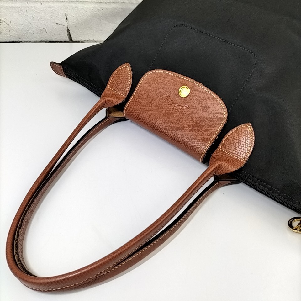 LONGCHAMP 】ロンシャン プリアージュ ゴールド金具 ナイロン 一 LONGCHAMP 】ロンシャン プリアージュ ゴールド金具 ナイロン 一