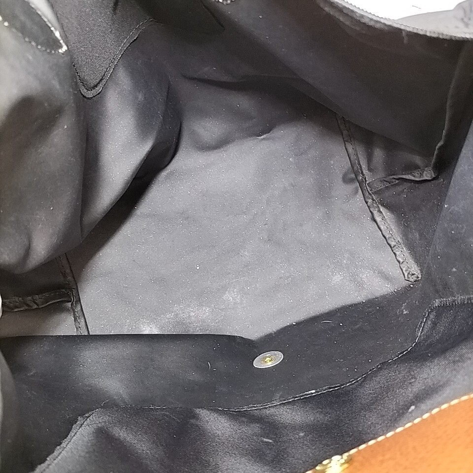 LONGCHAMP 】ロンシャン プリアージュ ゴールド金具 ナイロン 一 LONGCHAMP 】ロンシャン プリアージュ ゴールド金具 ナイロン 一