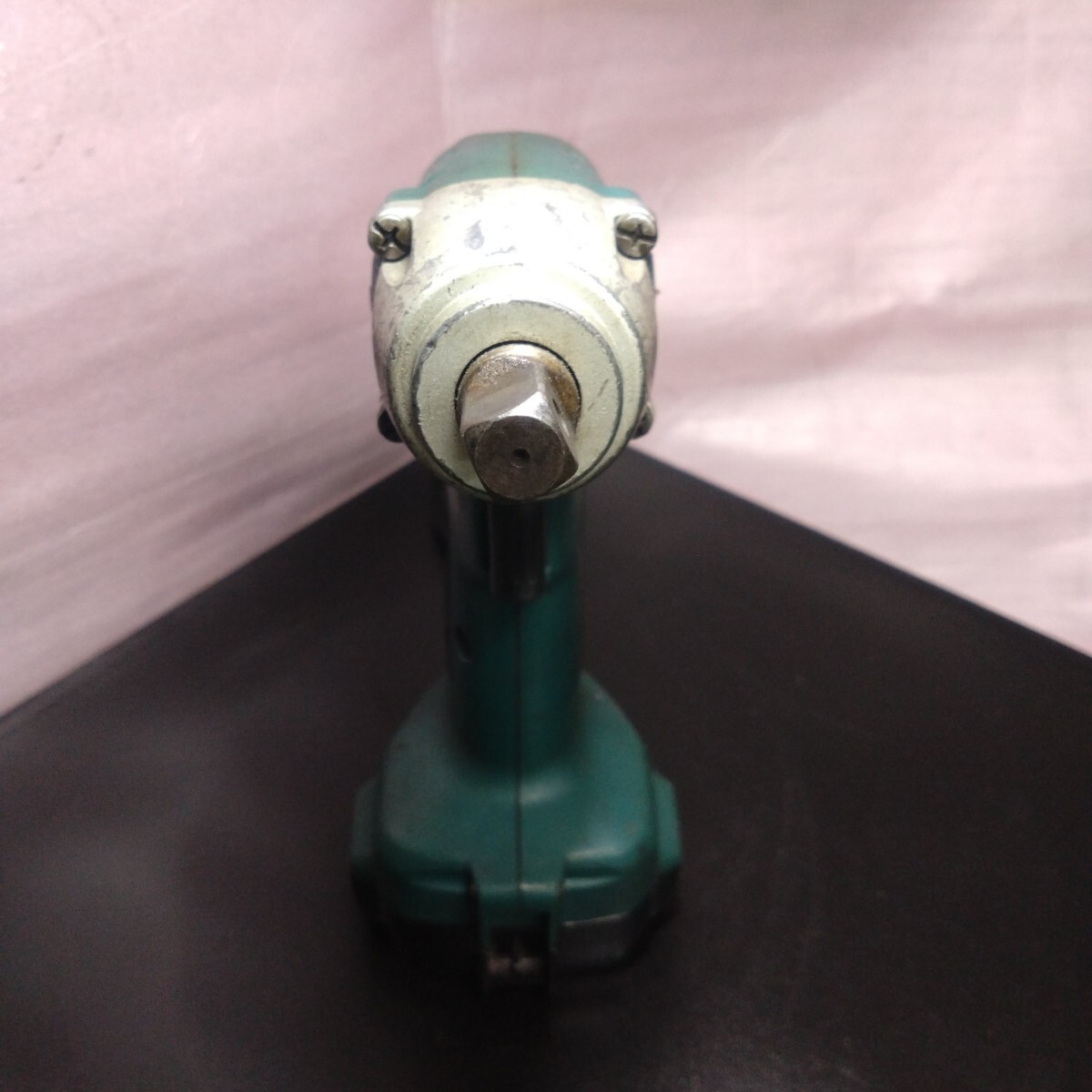 MAKITA マキタ 充電式インパクトレンチ 6918D 動作未確認品_画像4