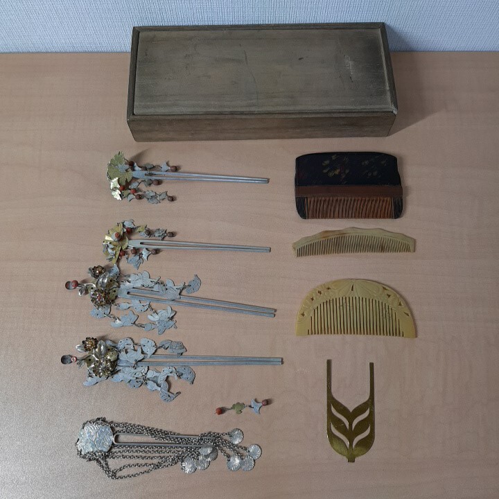 1円 かんざし べっ甲 和装小物 髪飾り アンティーク 櫛 まとめ 1円 かんざし べっ甲 和装小物 髪飾り アンティーク 櫛 まとめ