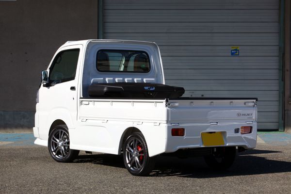 J-NEXT ダイハツ ハイゼット/ハイゼット ジャンボ(S500P/S510P)用 フロントスポイラー(LED付) 無塗装_画像3