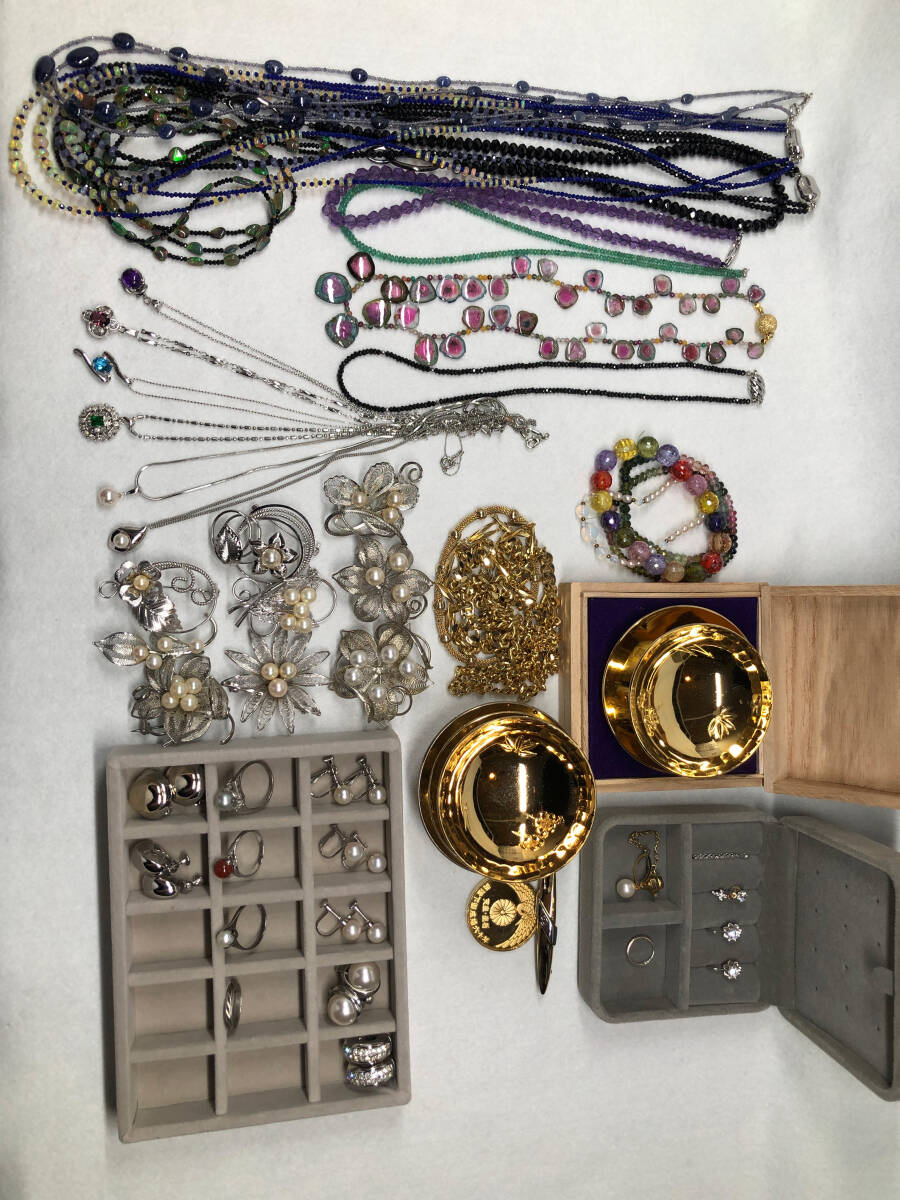 アクセサリー等まとめ 家財整理品 約900g silver・K18・K14WGの アクセサリー等まとめ 家財整理品 約900g silver・K18・K14WGの