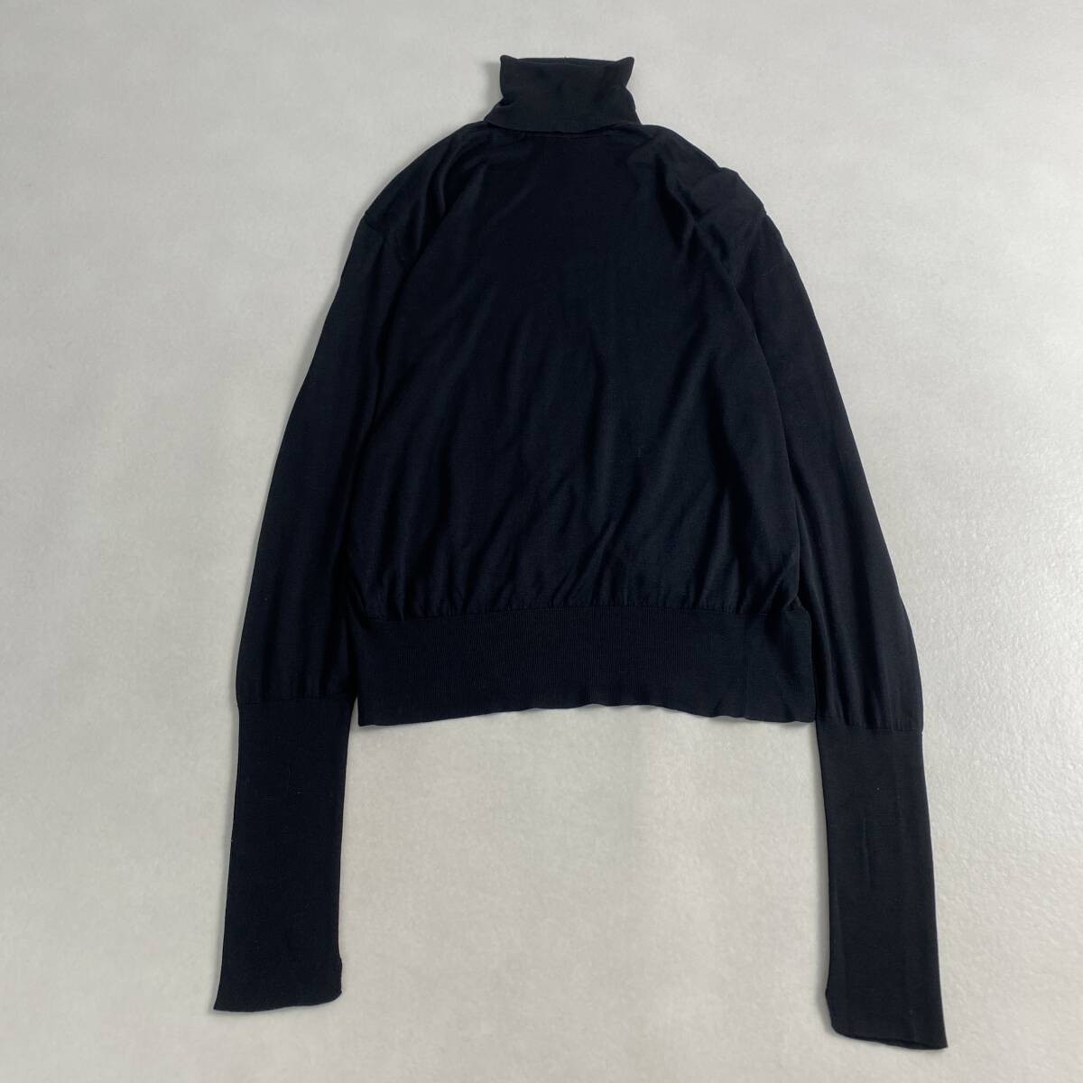 CELINE カシミヤ ルーズフィットタートルネック ニットセーター 黒 CELINE カシミヤ ルーズフィットタートルネック ニットセーター