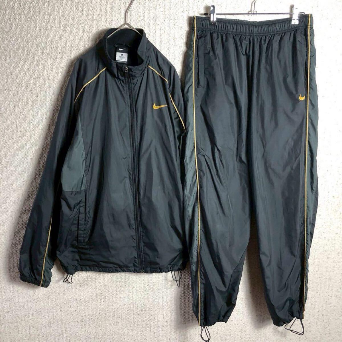 大人も着やすいシンプルファッション NIKEナイロンジャケット上下セットアップ 刺繍y2k ドローコード ジャケット・アウター