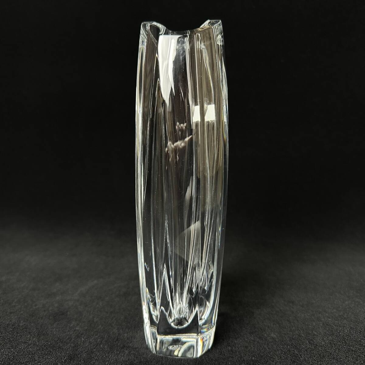 コレクター買取品 Baccarat バカラ 花瓶 20㎝ クリスタルガラス コレクター買取品 Baccarat バカラ 花瓶 20㎝ クリスタルガラス